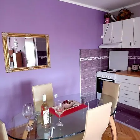 Apartman Lovely L Bn Centar -rent A Car Automatic