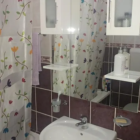 Lovely L Bn Centar -rent A Car Automatic *